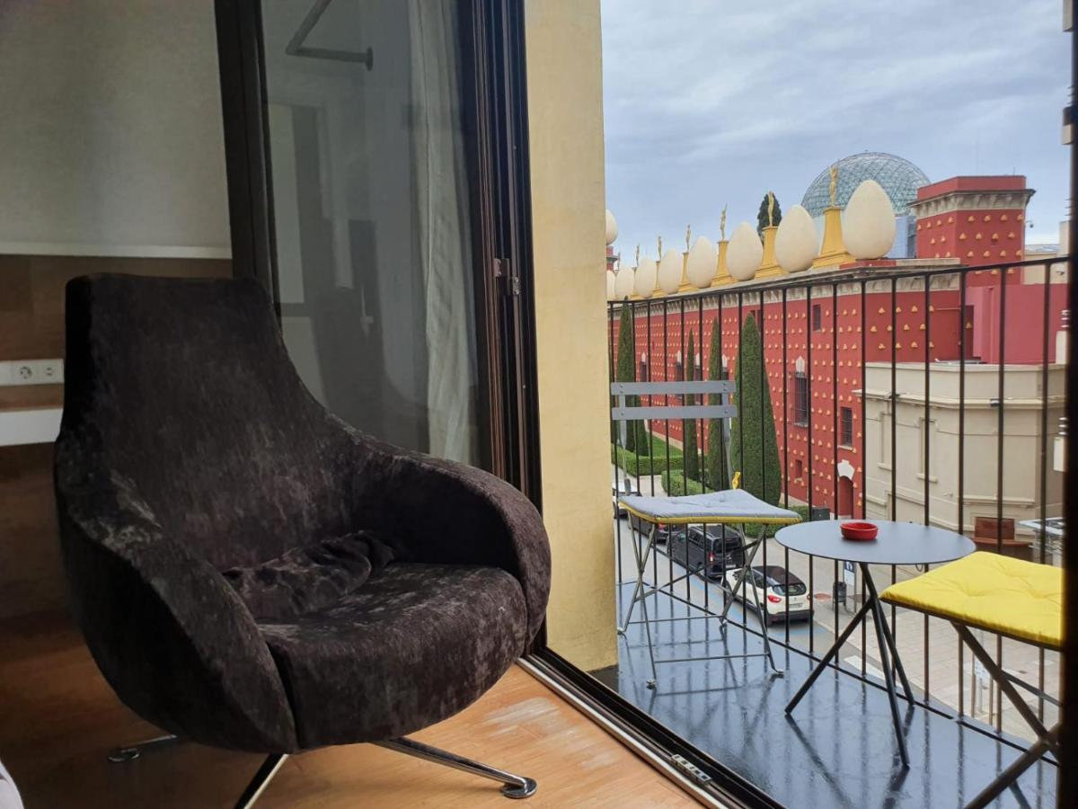 Apartamentos Enfrente Del Museo Dali Figueres  Kültér fotó